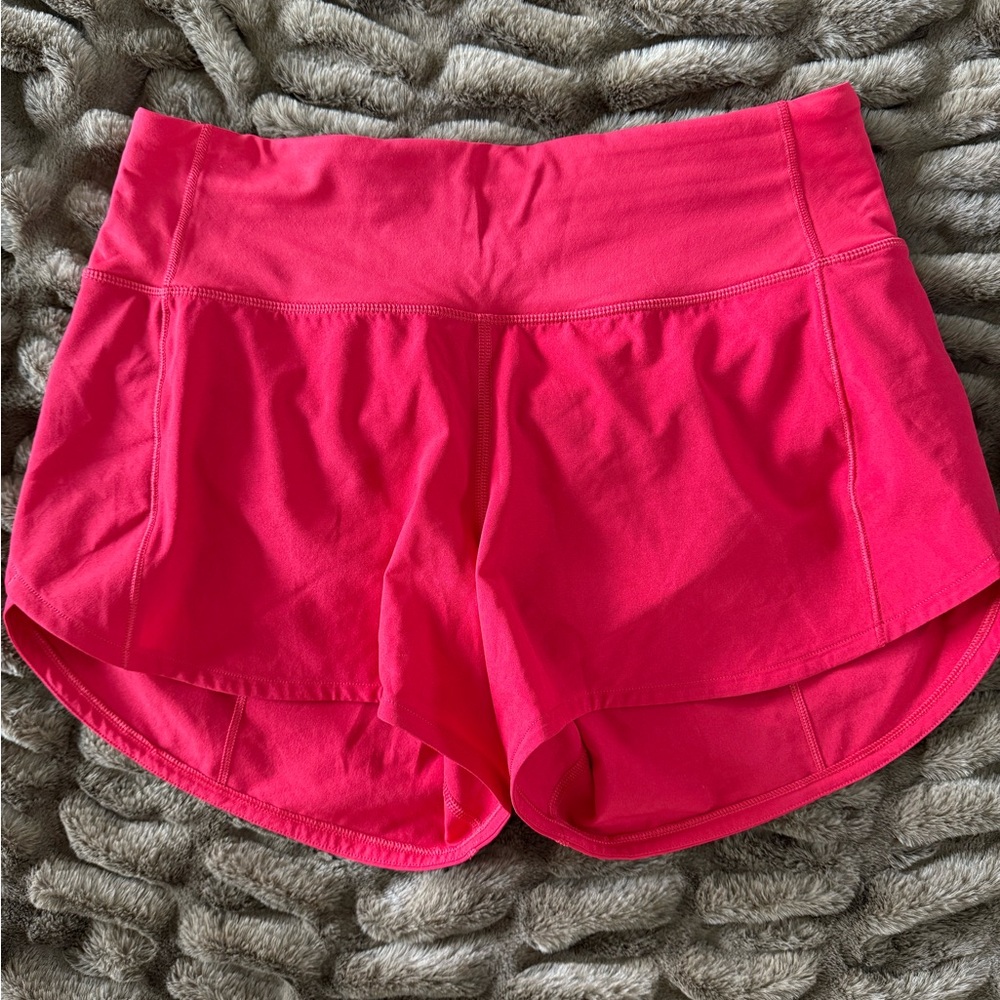 Lululemon Speed Up Mid-Rise Lined Short 4”—size 4